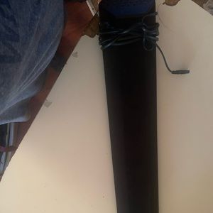 Vizio36” 2.1 sound bar with built in dual subwoofer